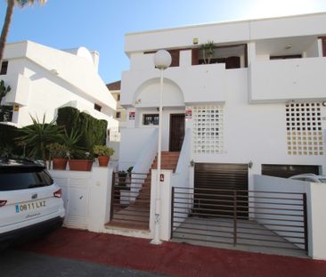 4 bed corner townhouse for long term rent, located in La Cala de Mijas - Photo 6