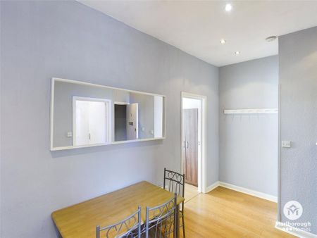 2 bedroom property to rent - Photo 3