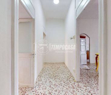 Trilocale piazza Italia, Centro Storico, Neive - Foto 3