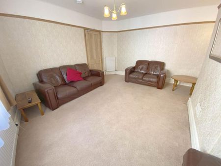 5 bedroom house to rent - Photo 2