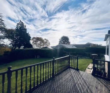 3 bedroom semi-detached bungalow to rent - Photo 6