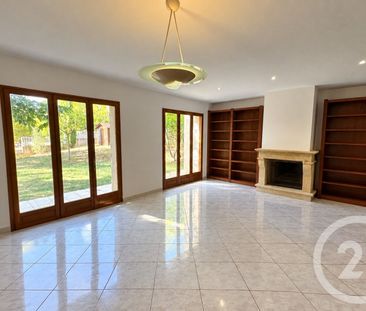 Location Maison 6 pièces 166m² MARSEILLE 12ème - Photo 1