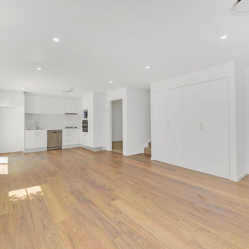 3/23 Gatton Street, - Photo 1