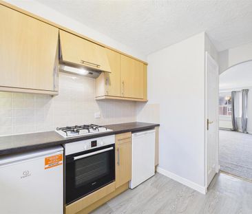 2 bedroom apartment to rent - Photo 2