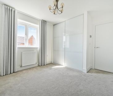 3 bedroom detached house to rent - Photo 5