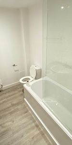 1 Bed Student Accommodation - Photo 4