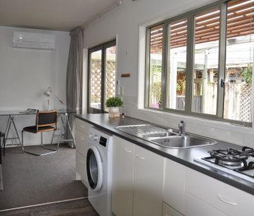 Private independent living - Photo 3