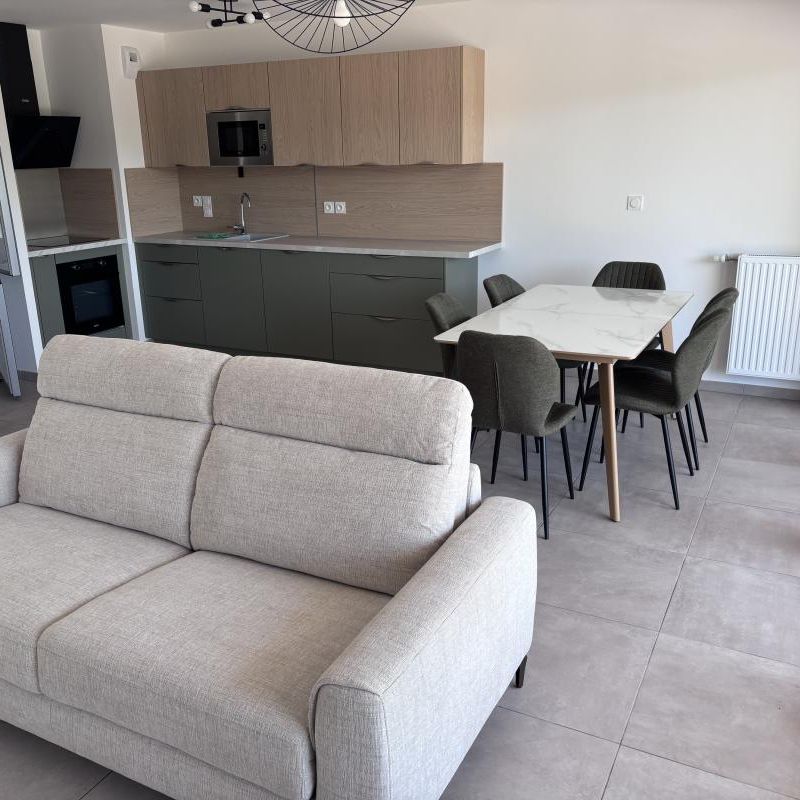 Location Appartement 3 pièces Meublé 64m² BASSENS 73000 - Photo 1