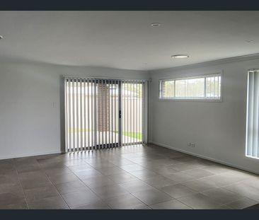 Family Home in Sussex Inlet Golf Village - Photo 3