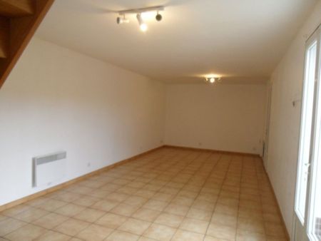 Libre le ..06/02/2026 Mt Loyer :725 Mt des charges :35,12 - Photo 4