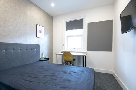 6 bedroom terraced house to rent - Photo 5