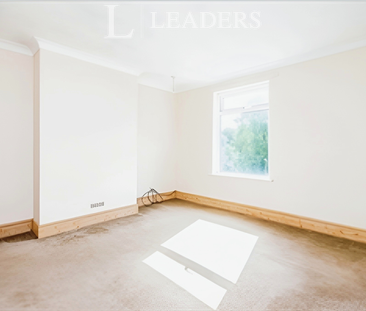 3 bedroom house to rent Hall Road, Lowestoft, NR32 - Photo 3