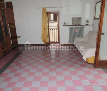 In cascina ristrutturata bilocale semi/arredato - Foto 4