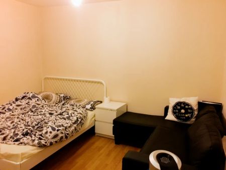 4 bedrooms 3 bathrooms - Photo 2