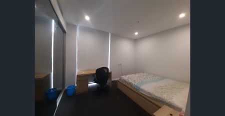 Luxury Fully-Furnished 3-Bedroom Apartment with 2 Parking Spaces - Prime Mascot Location - Photo 3