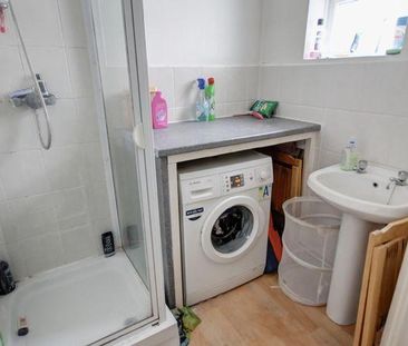 Mixed use to rent - Photo 3