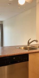 Unfurnished 1-Bedroom Condo in Cambie Village - Photo 3