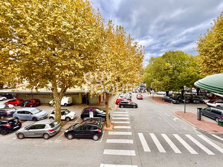 Appartement 3 pièce(s) 68.68 m2 terrasse et balcon CENTRE VILLE AIX LES BAINS - Photo 4