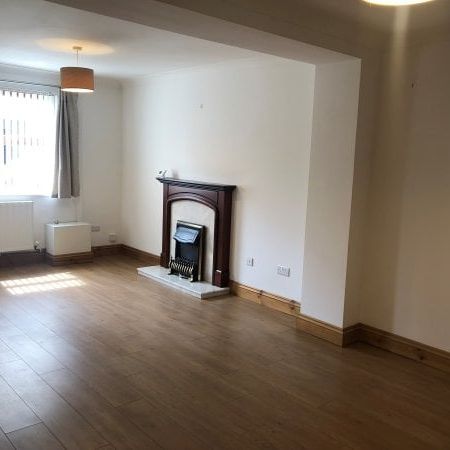 St. Catherine Street, Carmarthen, SA31 - Photo 1