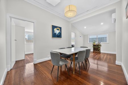 Well Presented Street Front Home! - Photo 4