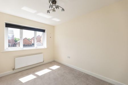 3 bedroom House To Let - Photo 5