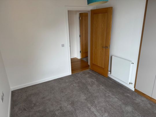 2 Bed Flat, Wharf Approach, LS1 - Photo 1