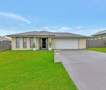 SOUGHT AFTER FAMILY HOME - Photo 1