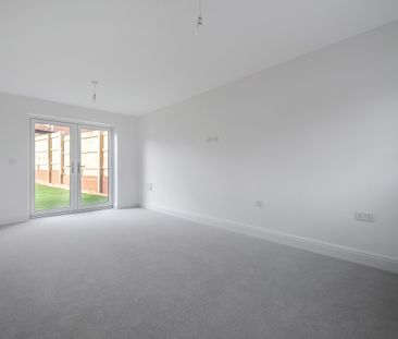 3 bedroom semi-detached house to rent - Photo 1