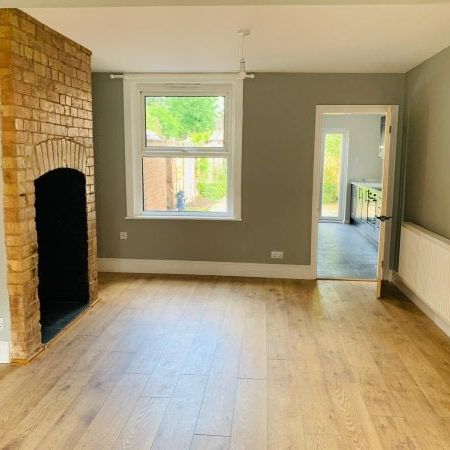 Northwick Road, Evesham, WR11 - Photo 1