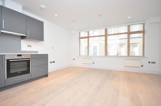 Lexington Street, 11 Slingsby Place, W1F, London - Photo 1