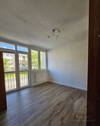 Trzy pokoje z balkonem widok na Katedrę ! - Photo 1