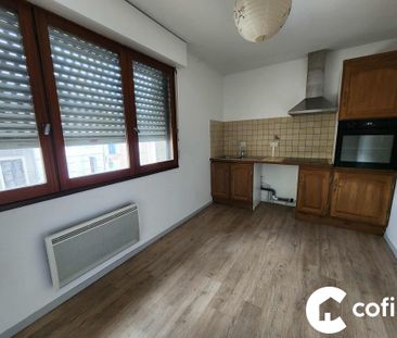 Location Appartement 2 pièces 38m² OLORON STE MARIE 64400 - Photo 1