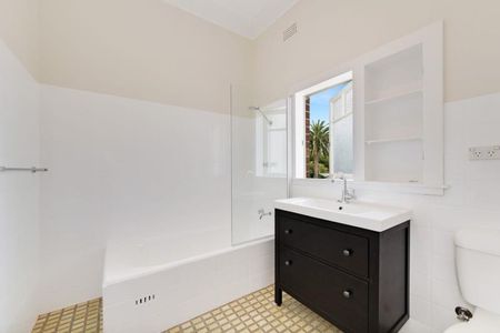 2/236 Raglan Street Mosman NSW 2088 - Photo 5