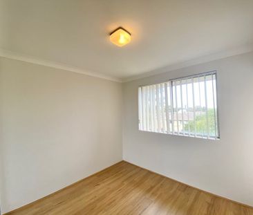 Neat and Tidy Unit - Ready to Move In! - Photo 6