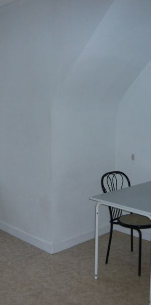 Appartement T1bis LAVAL - Photo 1