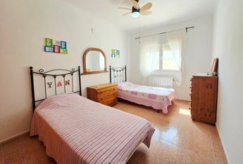 LONG TERM RENTAL Beautiful villa with sea views for rent in Benissa coast with 5 bedrooms.