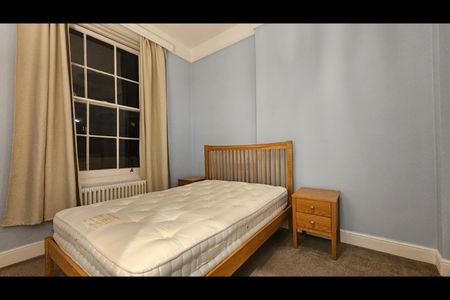 2 Bed Flat, St Georges Square, SW1V - Photo 2