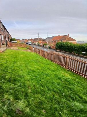 Standale Crescent, Pudsey, LS28 7JG - Photo 1