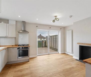 3 bedroom house to rent - Photo 2