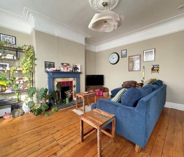 3 bedroom terraced house to rent - Photo 4