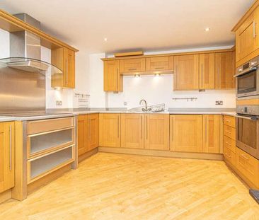 Ocean Buildings, Bute Crescent, Cardiff, CF10 - Photo 4