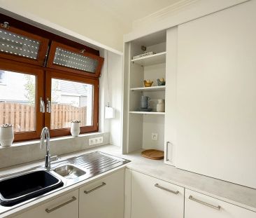 Gelijkvloers appartement met twee slaapkamers en garage in centrum ... - foto 2
