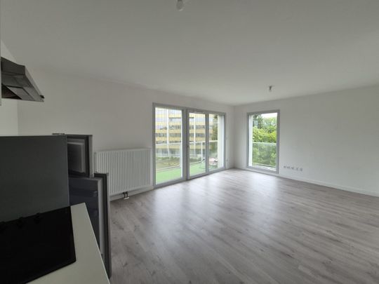 Location Appartement 3 pièces 61m² VILLENEUVE D ASCQ 59650 - Photo 1