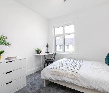 1 bedroom in a house share to rent - Photo 6