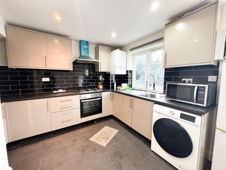 Kimberley Road, Croydon - Photo 4