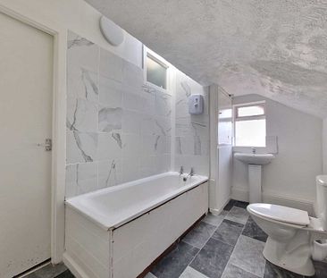 St Albans Road, Lytham St Annes - Photo 5