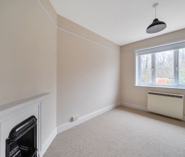 3 bedroom semi-detached house to rent - Photo 6