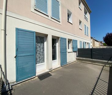 Appartement Courdimanche 1 pièce(s) 28.43 m2 - Photo 1