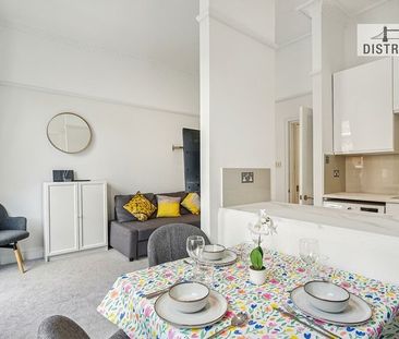 Apartment to rent in Tachbrook Street, London, SW1V - Photo 3