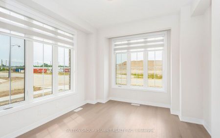 For Lease - 250 Newman Drive, Cambridge, Ontario - Photo 2